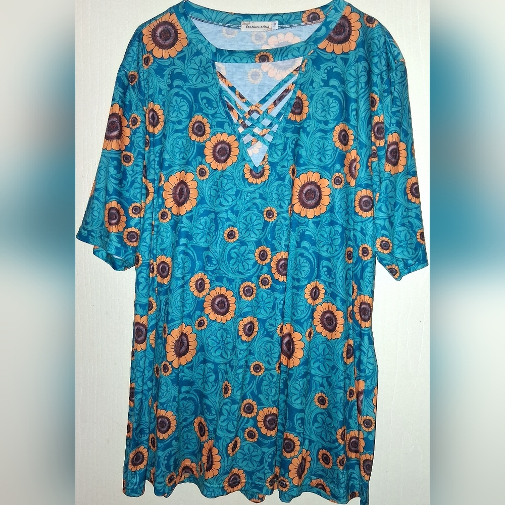 Blue Sunflower Short Sleeve Top